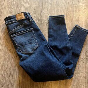 American Eagle Next Level Stretch High Rise Jeggings! Size 2 X-Short! Like new!